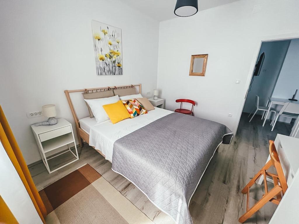 Apartments Happy Sukošan Eksteriør billede
